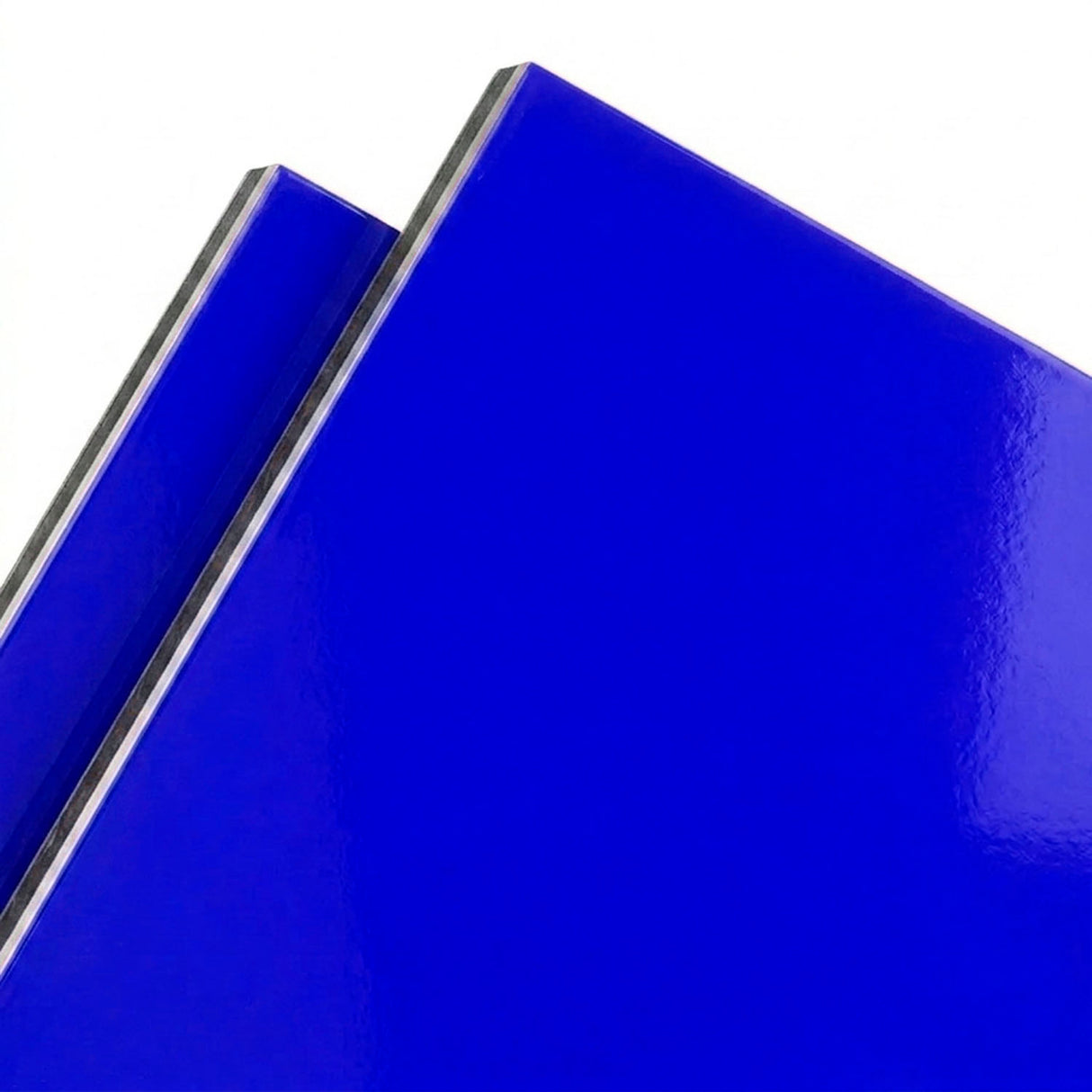 ALUMINIO COMPUESTO ALUKOMP AZUL BRILLANTE PE 3MM/0.18MM 1.22X2.44 MTS