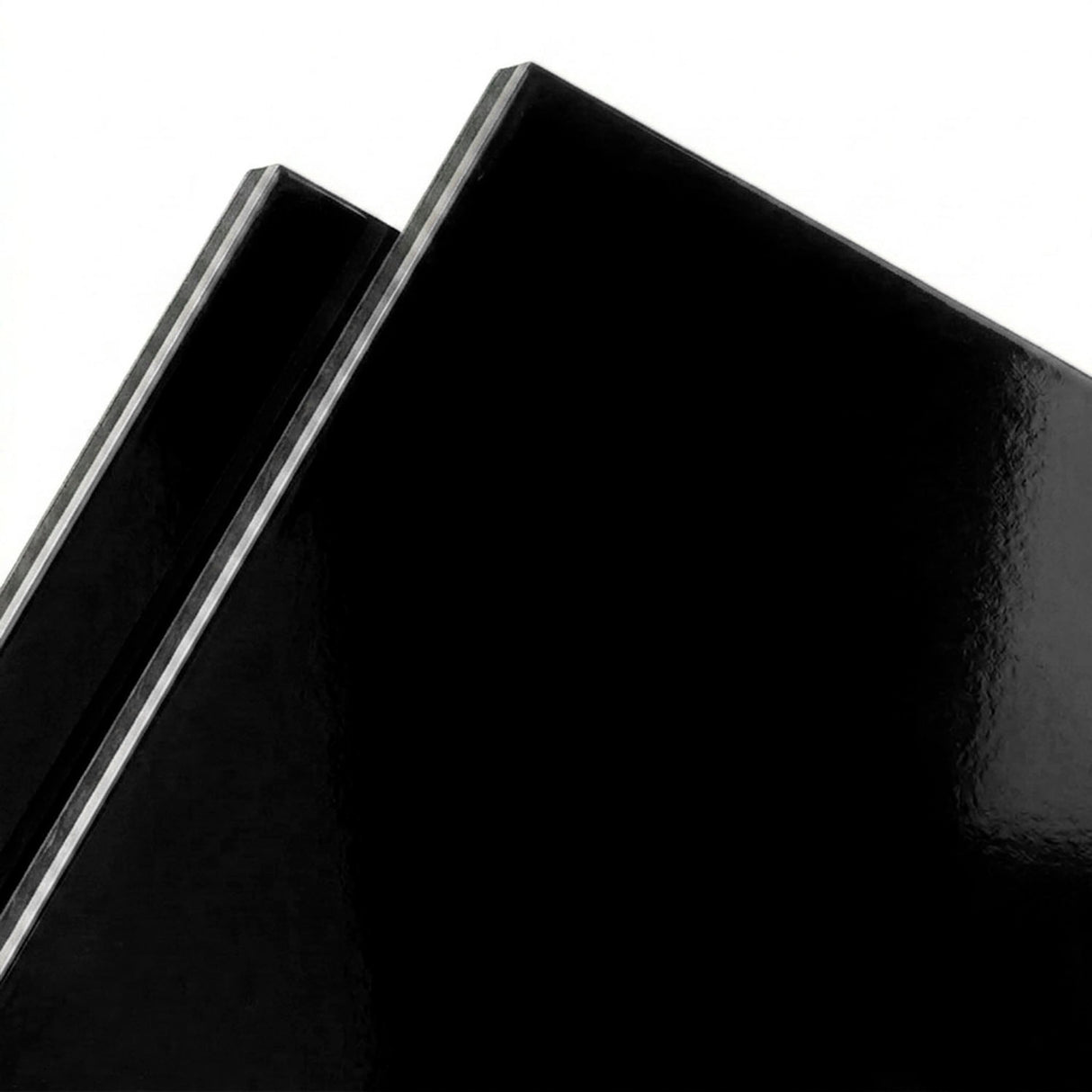 ALUMINIO COMPUESTO ALUKOMP NEGRO BRILLANTE PE 3MM/ 0.18 MM 1.22X2.44 MTS